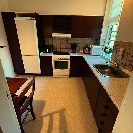 Center Apartment *